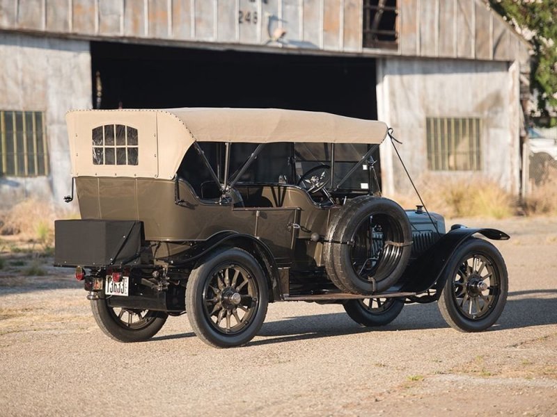 Lozier Model 51 Seven-Passenger Touring 1911 - американский олдтаймер за миллион