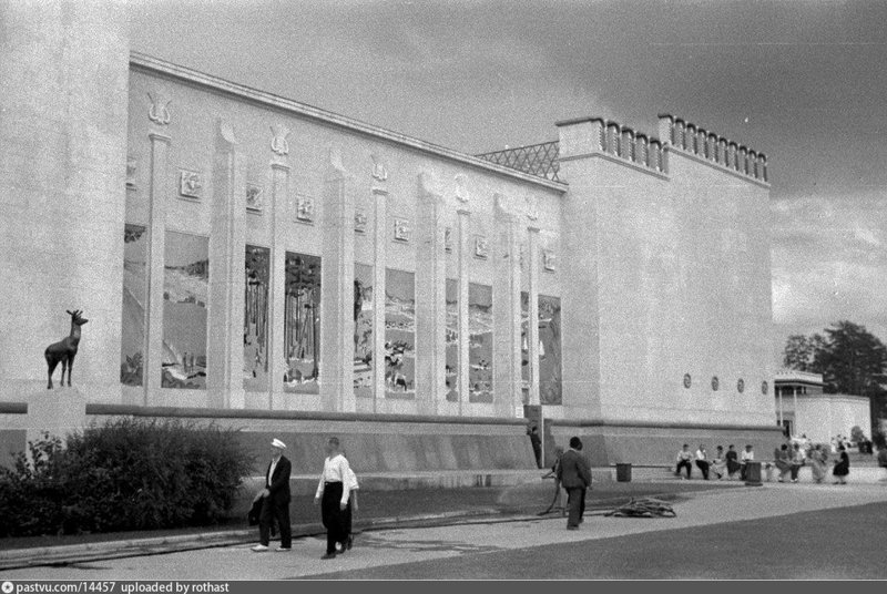 Московские этюды Харрисона Формана