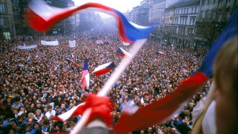 14 ключевых моментов эпохи Михаила Горбачева или история предательства