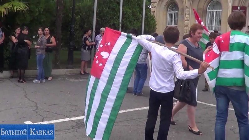 Почему Россиян обижают в Абхазии и забирают предприятия