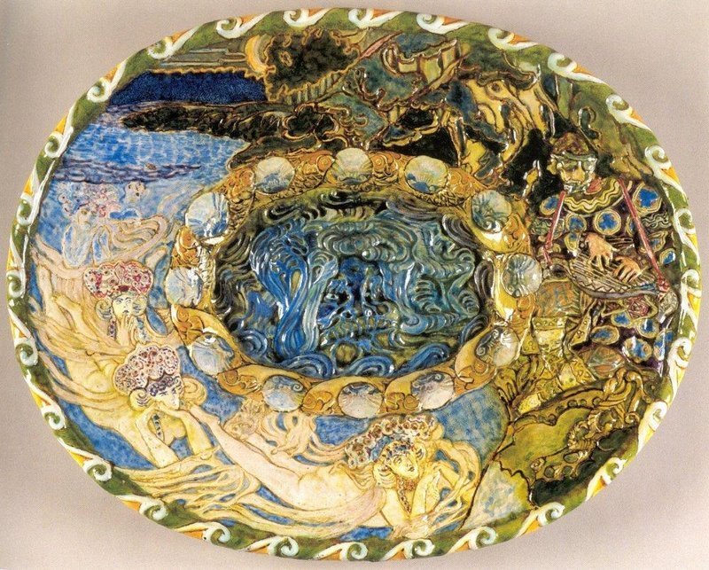 Художник-керамист – это еще одно направление творческой деятельности Михаила Александровича Врубеля. Уникальность его таланта также можно увидеть его произведения в скульптуре и графике. Блюдо "Садко", 1890
