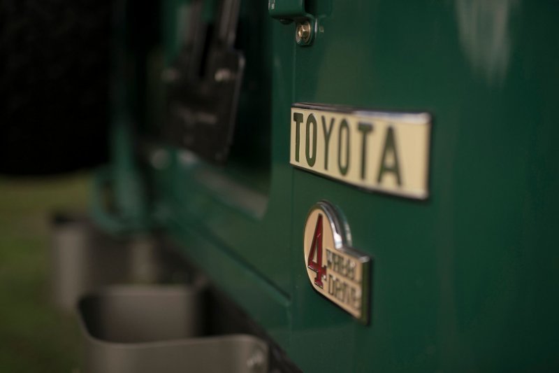 40-летний и полностью оригинальный Toyota Land Cruiser FJ40