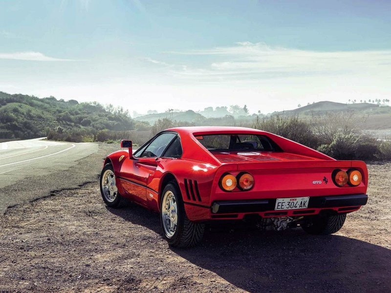 Ferrari 288 GTO  – Gran Turismo Omologato