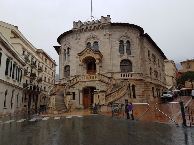 [О жизни в Монако] Как стать гражданином налогового рая и выиграть в знаменитом казино