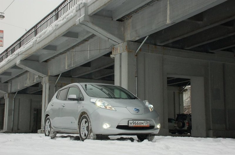 Эксплуатация электромобилей в Сибири: как далеко можно уехать на Nissan Leaf зимой