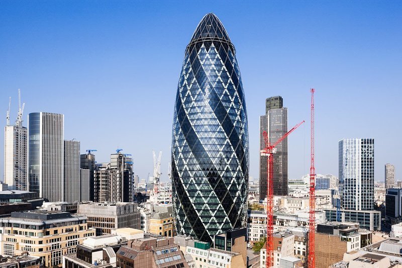 Еще офис же нужен? Лондонский небоскреб Мэри-Экс (Огурец) продается всего за 1,5  миллиарда долларов. Пыль для моряка...
