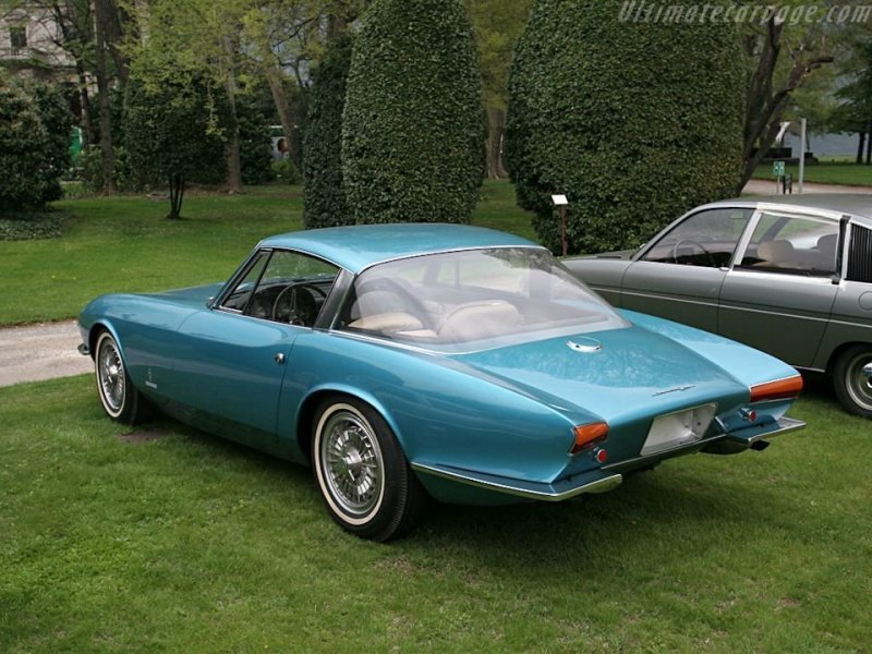 Chevrolet Corvette с итальянской внешностью