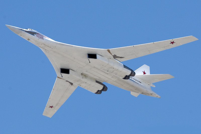 Ту 160 сверхзвуковой самолет вооружение