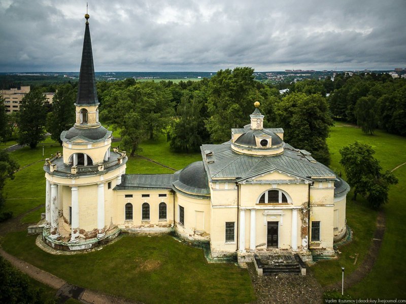 13) Казанская церковь в усадьбе Ярополец Чернышевых