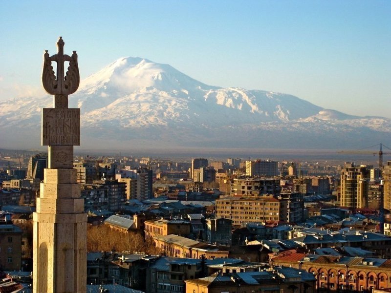 "Майдан" в Армении: надеемся на мирный выход из сложившейся ситуации