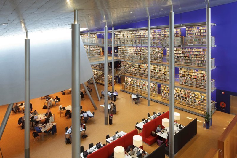 5 самых красивых библиотек иностранных вузов