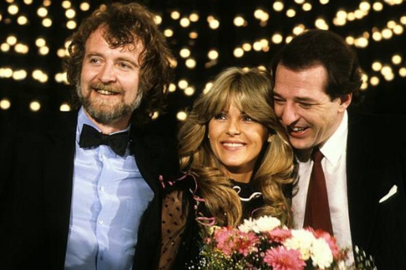 7. Николь, лауреат Евровидения 1982 года с автором Берндом Мейнунгером и композитором Ральфом Зигелем