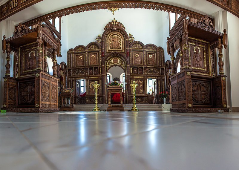 Рукотворное деревянное чудо России – храм святого великомученика Артемия на Ставрополье