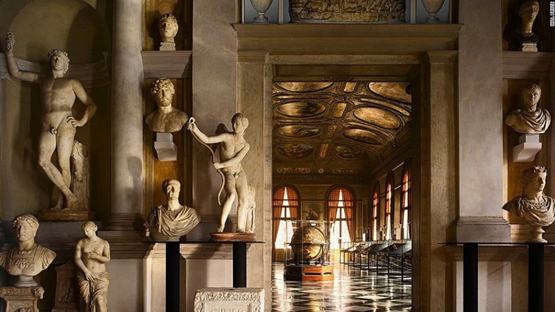 Библиотека Марчиана, Италия