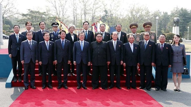 Накануне саммита Ким Чен Ын заявил о прекращении ядерных испытаний