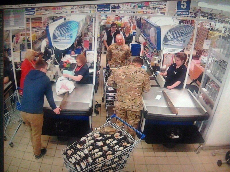 Пьяные солдаты НАТО устроили дебош в Латвии