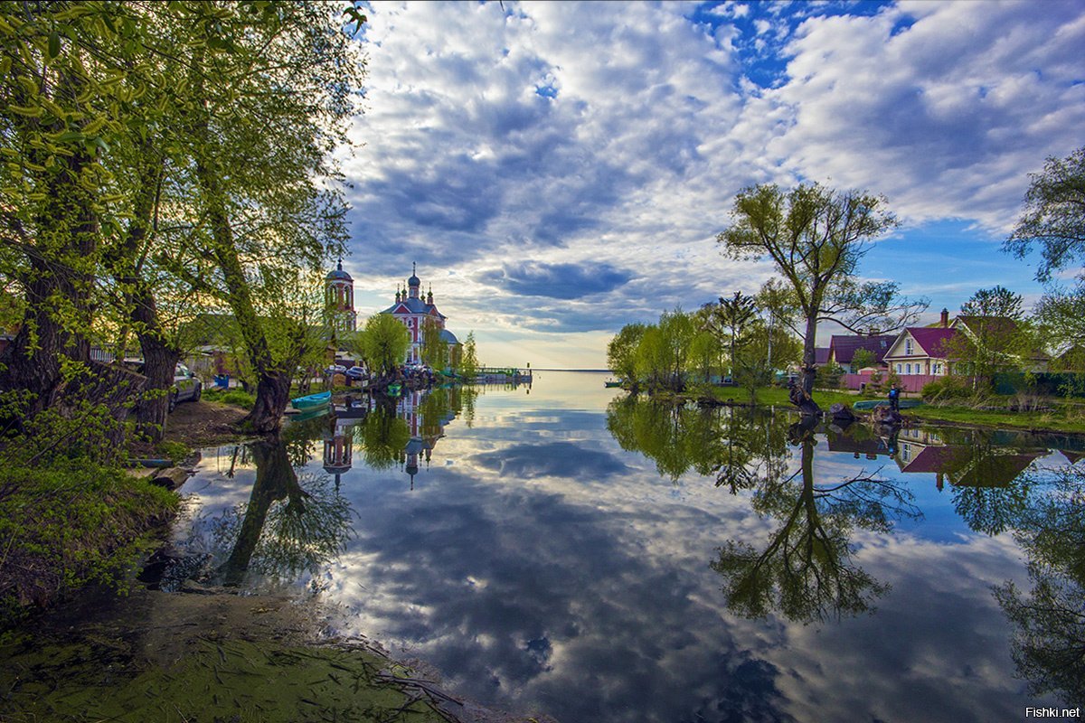 Плещеева река. Река Трубеж Переславль Залесский. Река Трубеж Переславль. Набережная реки Трубеж Переславль Залесский. Устье реки Трубеж Переславль Залесский.