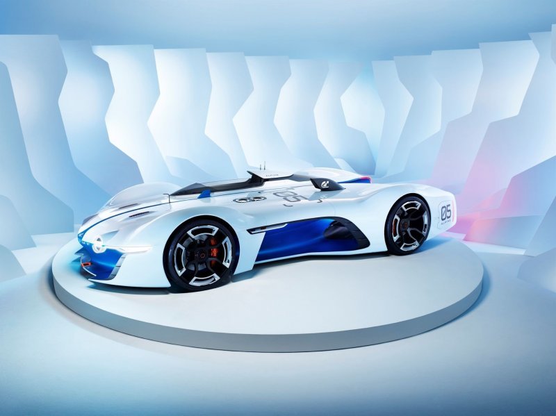 В 2015 году возрождённая Renault марка Alpine представила сразу несколько вариантов виртуальной модели Alpine Vision Gran Turismo.