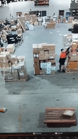 Когда встретил такого же придурка, как и ты сам