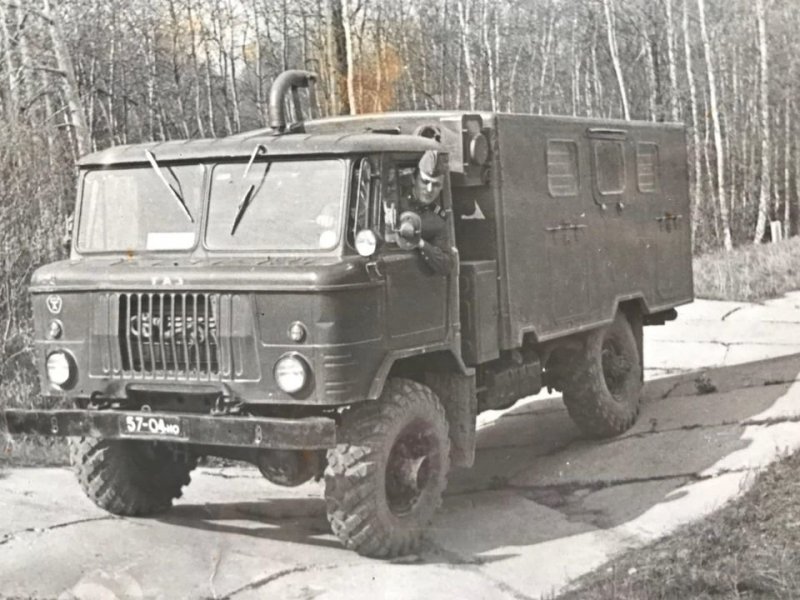 18. «66-ой», на который монтировались всевозможные надстройки, был незаменим на службе в Советской армии.