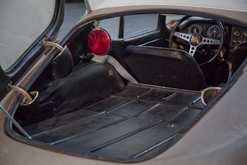 Jaguar E-Type Coupe by Pichon-Parat 1966 – Личный Ягуар Реймонда Лоуи