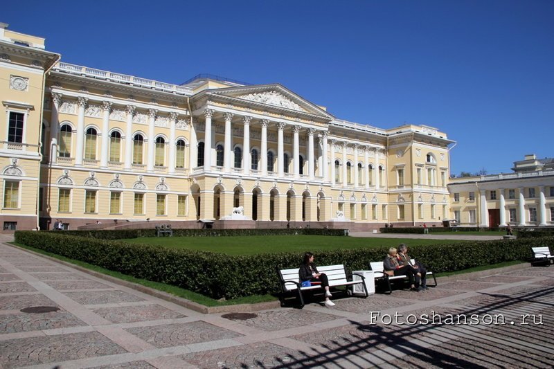 Бродя по Санкт-Петербургу