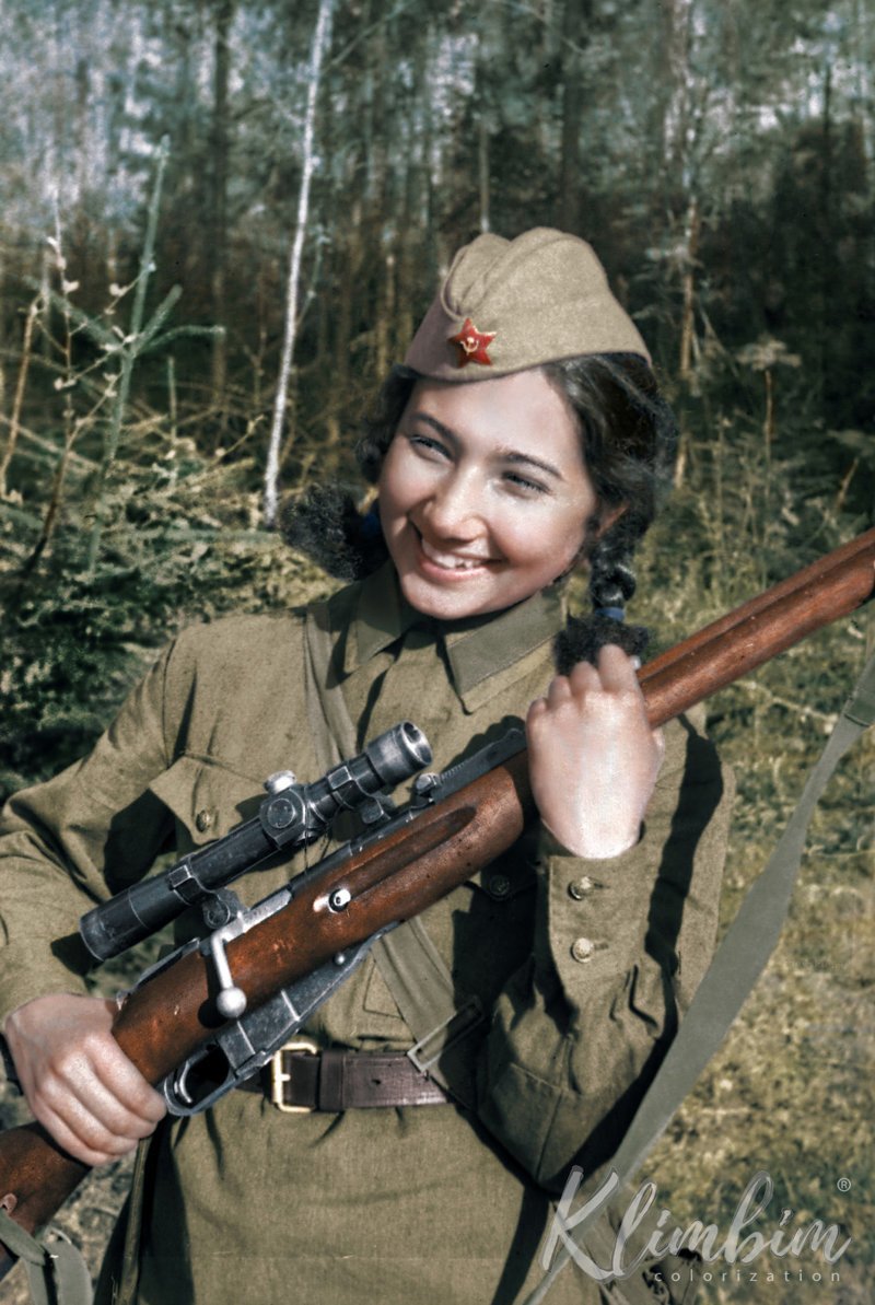 Снайпер Зиба Ганиева,  1942 год  