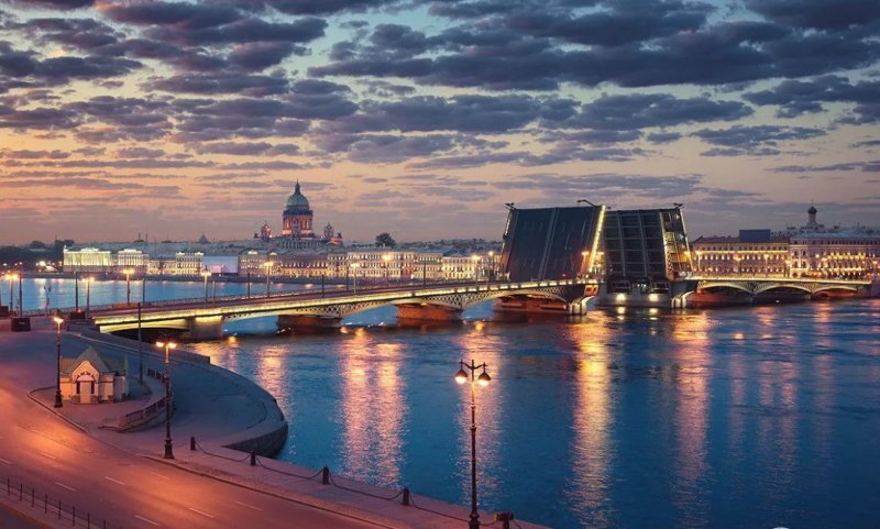 Великолепный Петербург
