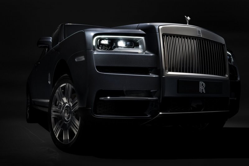 Rolls-Royce Cullinan: что нужно знать о самом роскошном внедорожнике в мире