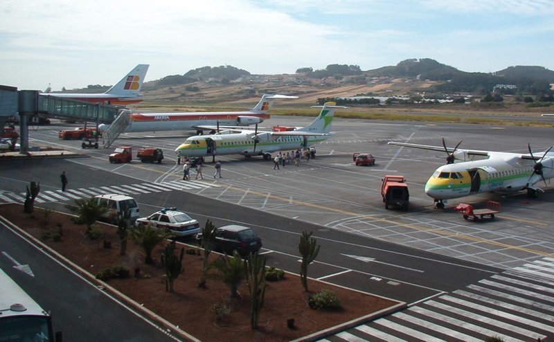 Аэропорт Лос-Родеос, 2003 год