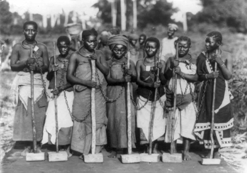 7. Женщины в исправительной колонии, Центральная Африка, 1905 год