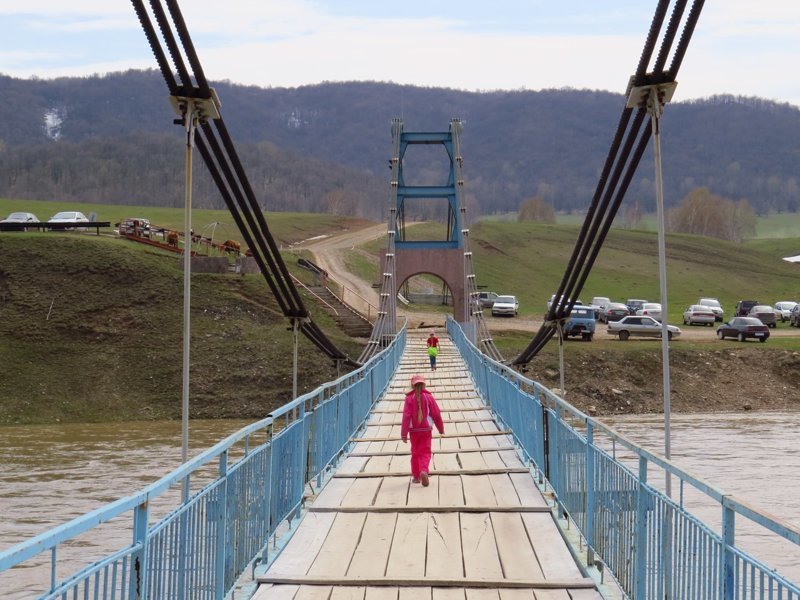 Что нам стоит мост подвесить: висячие мосты России и СНГ