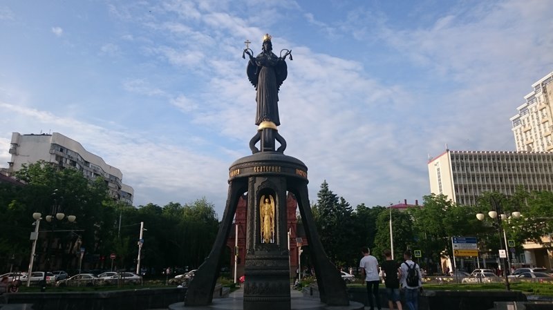 Великомученица Екатерина. Памятник в Краснодаре