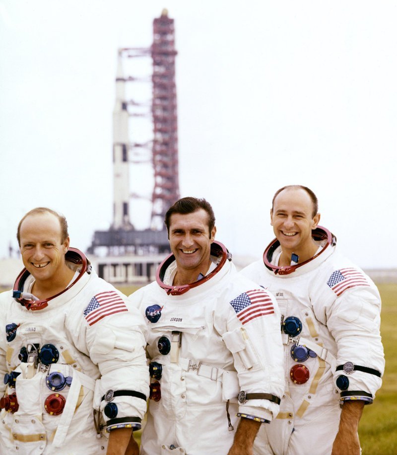 Лунной походкой... В США скончался астронавт Алан Бин