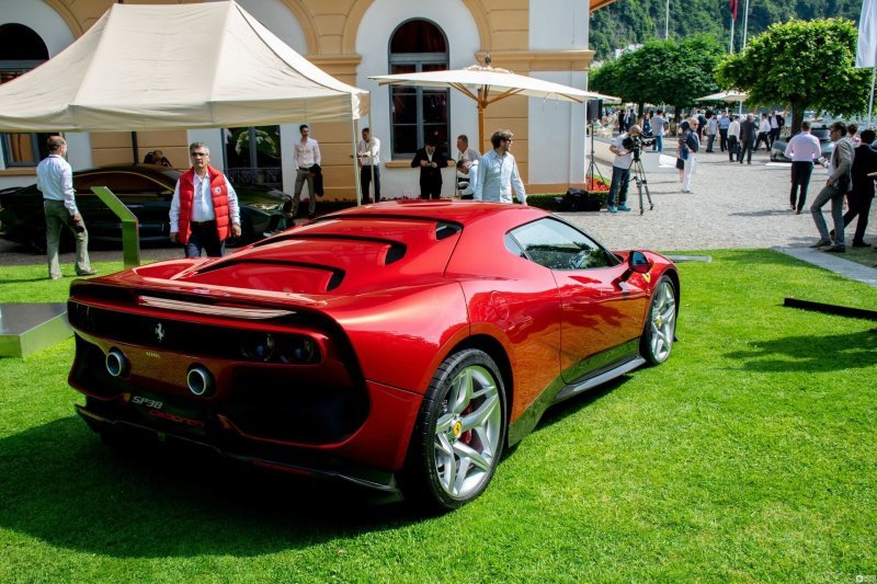 В единственном экземпляре: итальянцы выпустили уникальный спорткар Ferrari SP38