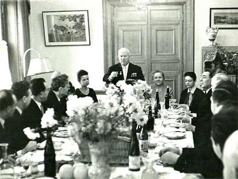 Празднование 70-летия со дня рождения первого секретаря ЦК КПСС Н.С. Хрущева. Апрель 1964 г.