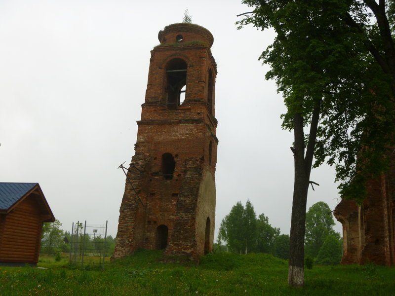 Остатки церкви