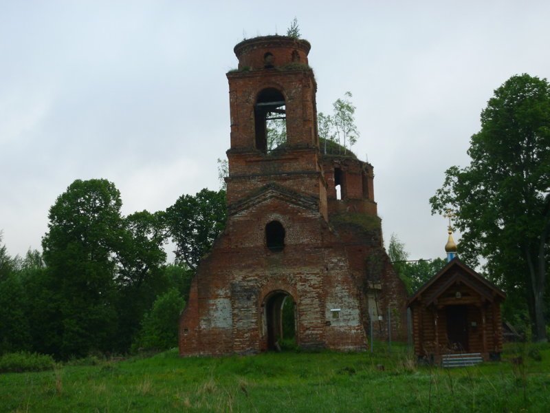 Остатки церкви