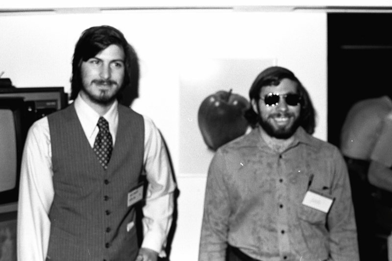 Apple — Стив Джобс и Стив Возняк