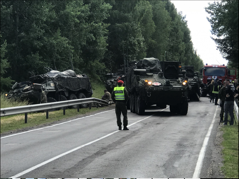 При столкновении бронетехники в Литве пострадало около 10 американских военных