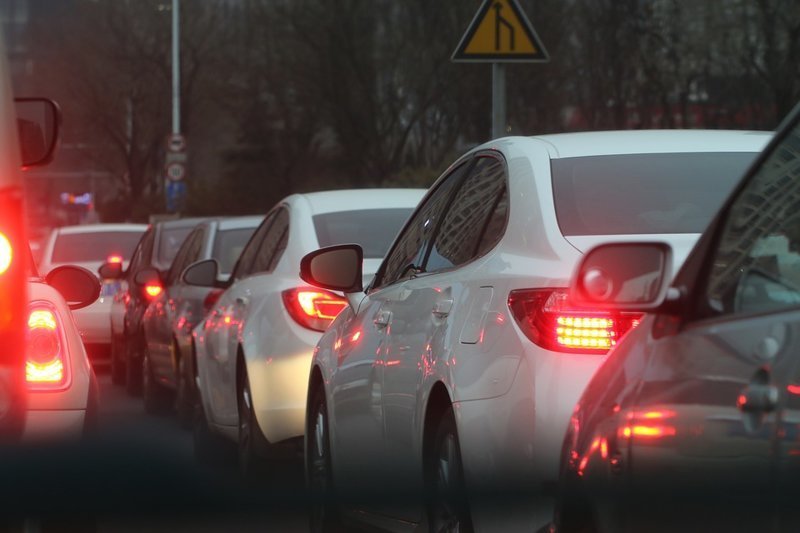 Среднемировой уровень автомобилизации — 182 автомобиля на 1000 жителей