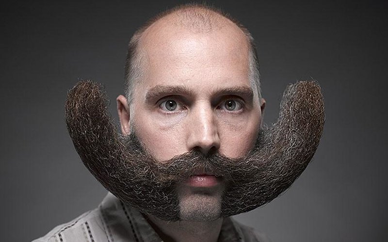 5. Погонофобия — боязнь бороды.