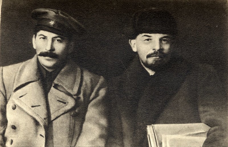 Сталин хотел не СССР, а общую Советскую республику, чтоб в будущем не было распада