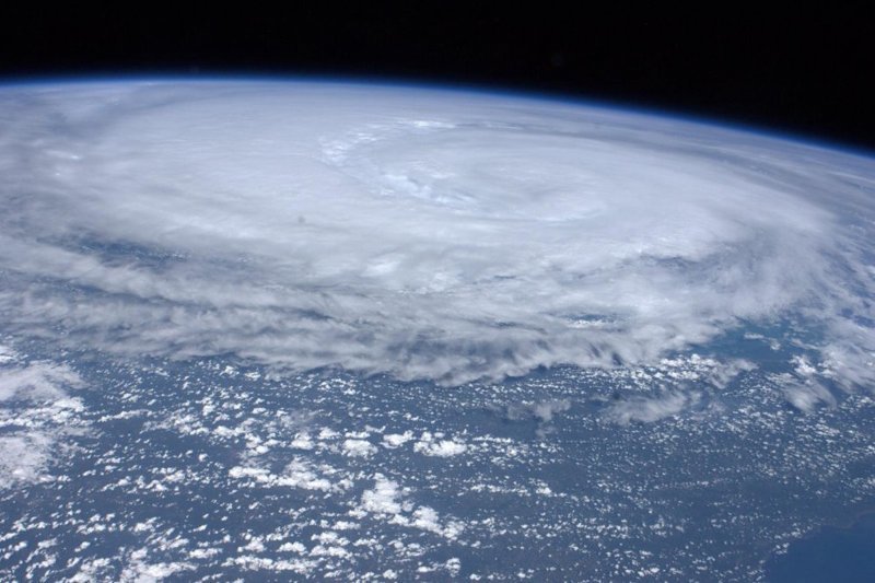 Ураган "Айрин" над восточным побережьем США, август 2011 года