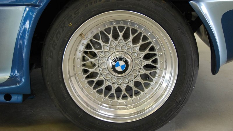 Один из десяти: как редкий BMW M1 превратился в уникальный BMW M1 AHG Studie