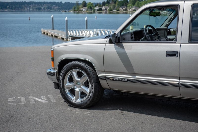 В США продается Chevrolet Tahoe с большим мотором от Corvette