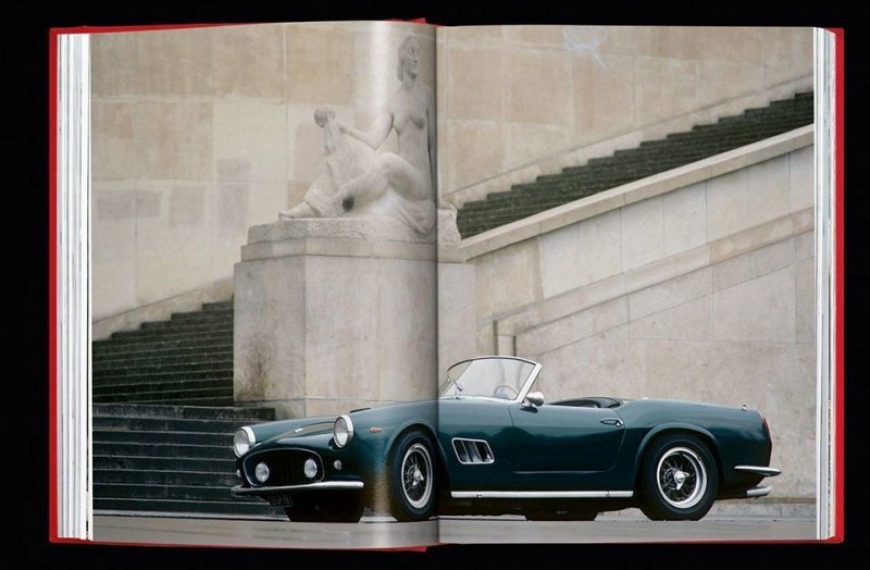 Эксклюзивная и очень дорогая книга Ferrari в чехле в виде крышки двигателя