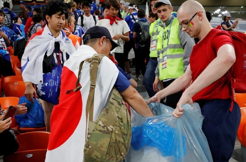 Японские болельщики изменили культуру футбольного мира