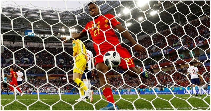 Бельгийский футболист показал, как не надо праздновать гол своей сборной