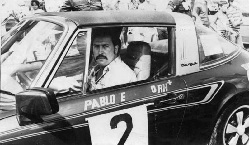 Пилот, которого лучше пропустить: короткая гоночная карьера наркобарона Пабло Эскобара